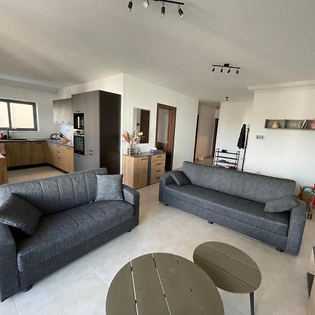 Blue Skies Family Apartment With Terrace San Pawl il-Baħar Eksteriør bilde