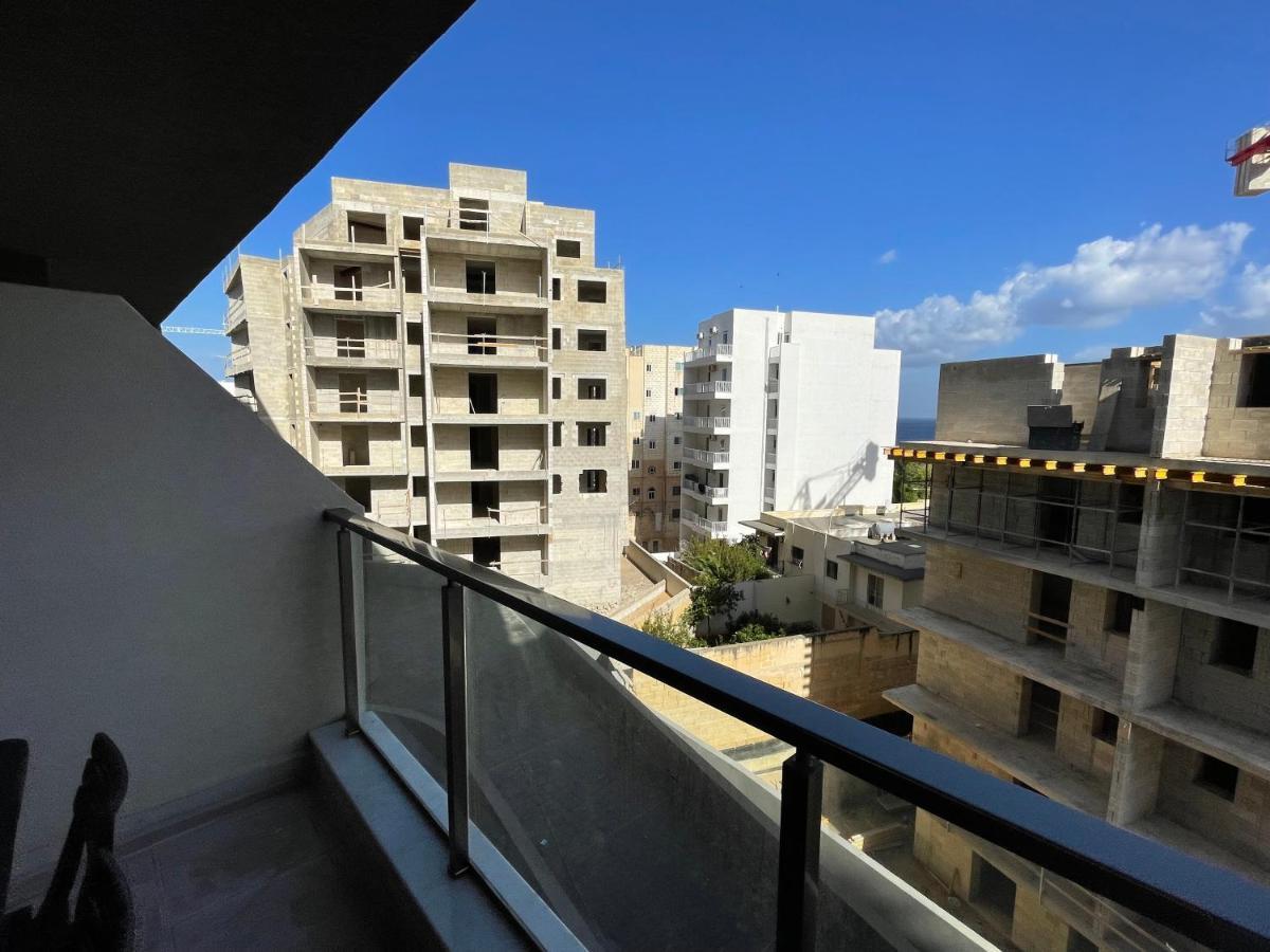Blue Skies Family Apartment With Terrace San Pawl il-Baħar Eksteriør bilde